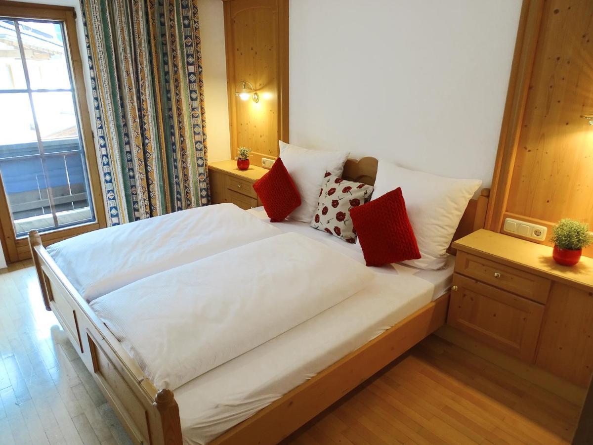 Appartements Windschnur By Piaunddirk Mayrhofen Bagian luar foto