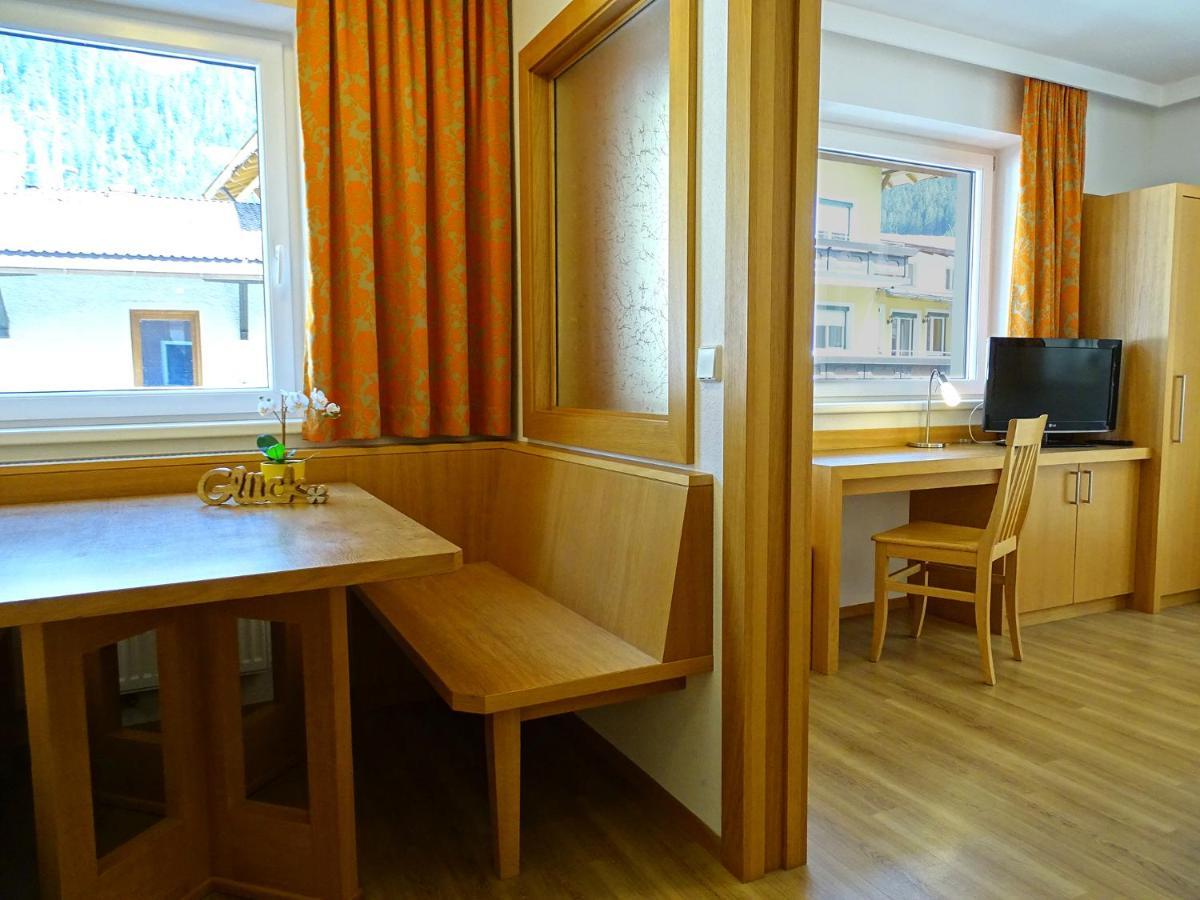 Appartements Windschnur By Piaunddirk Mayrhofen Bagian luar foto